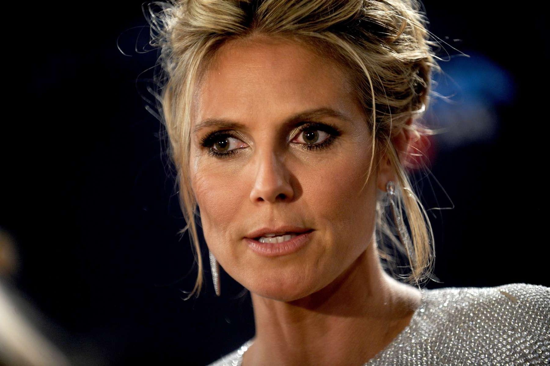 16P Heidi Klum busty  braless at the America's Got Talent post-show event in NYC
