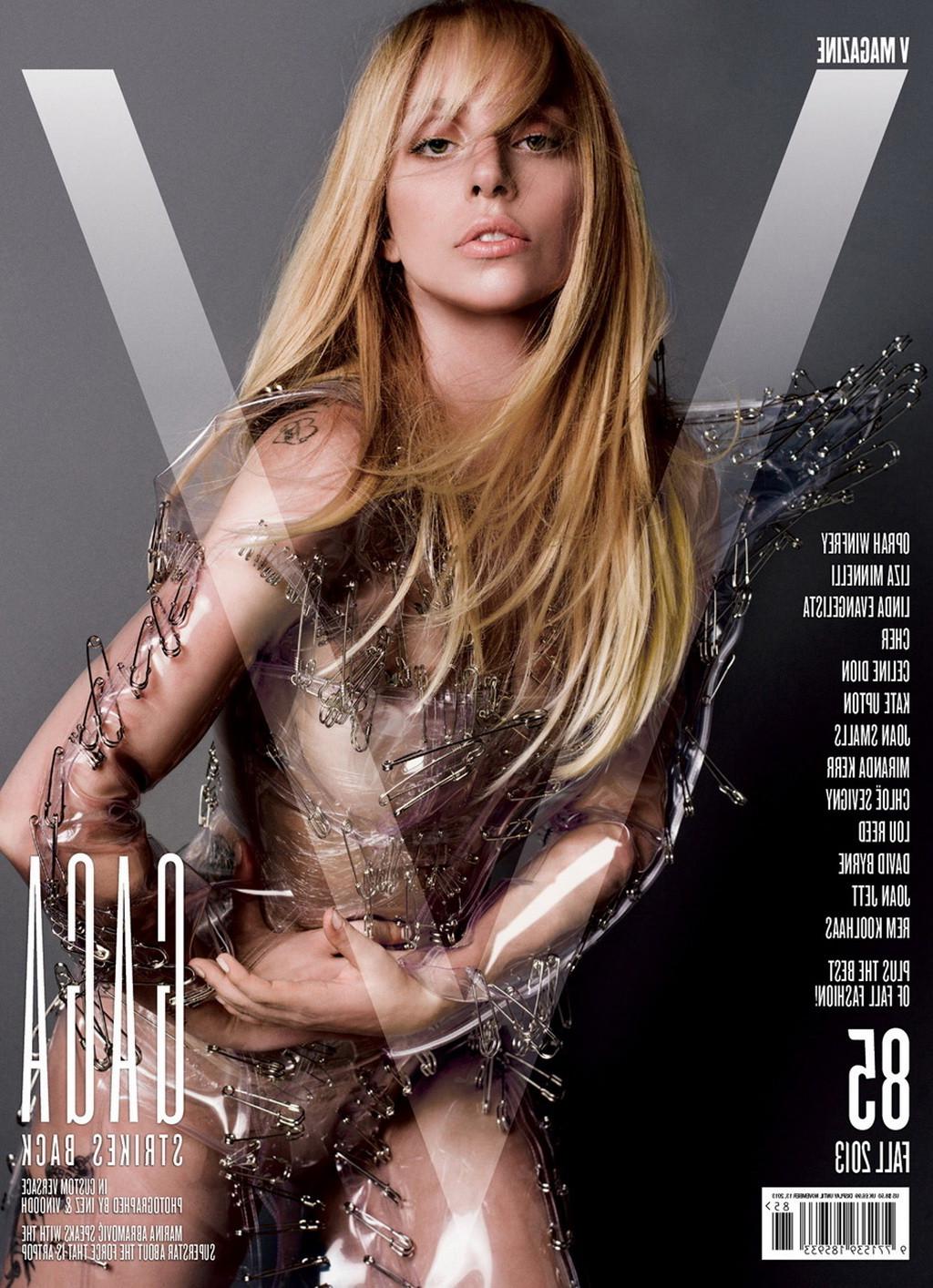 16P Lady Gaga fully nude but hiding her pussy in V Magazine