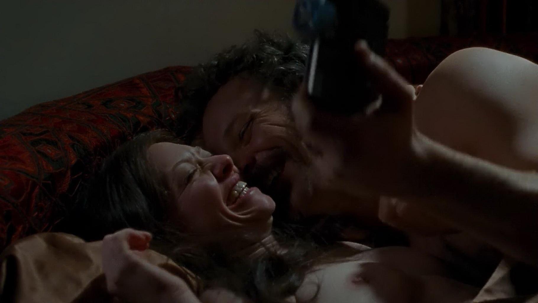16P Amanda Seyfried gets fucked and flashing her bare boobs at the Lovelace set