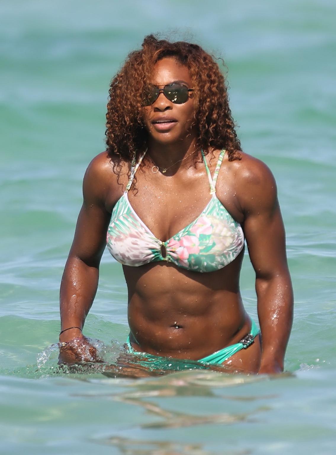 16P Serena Williams showing off her bikini curves at the beach in Miami