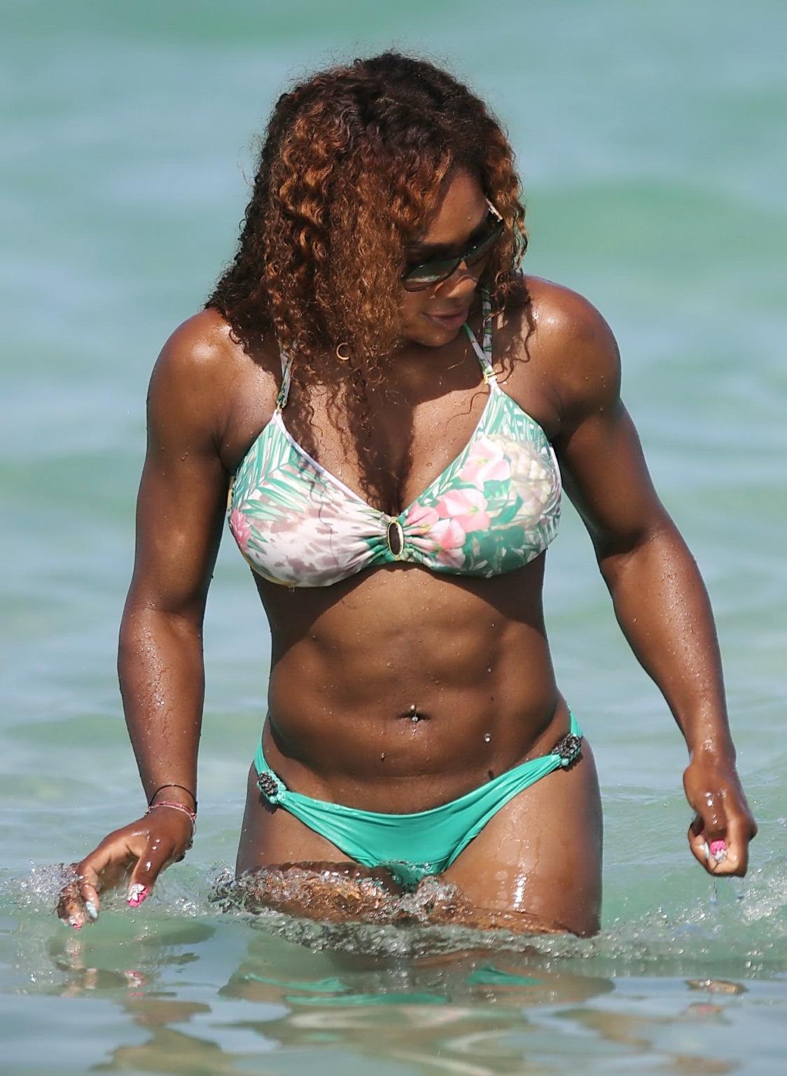 16P Serena Williams showing off her bikini curves at the beach in Miami