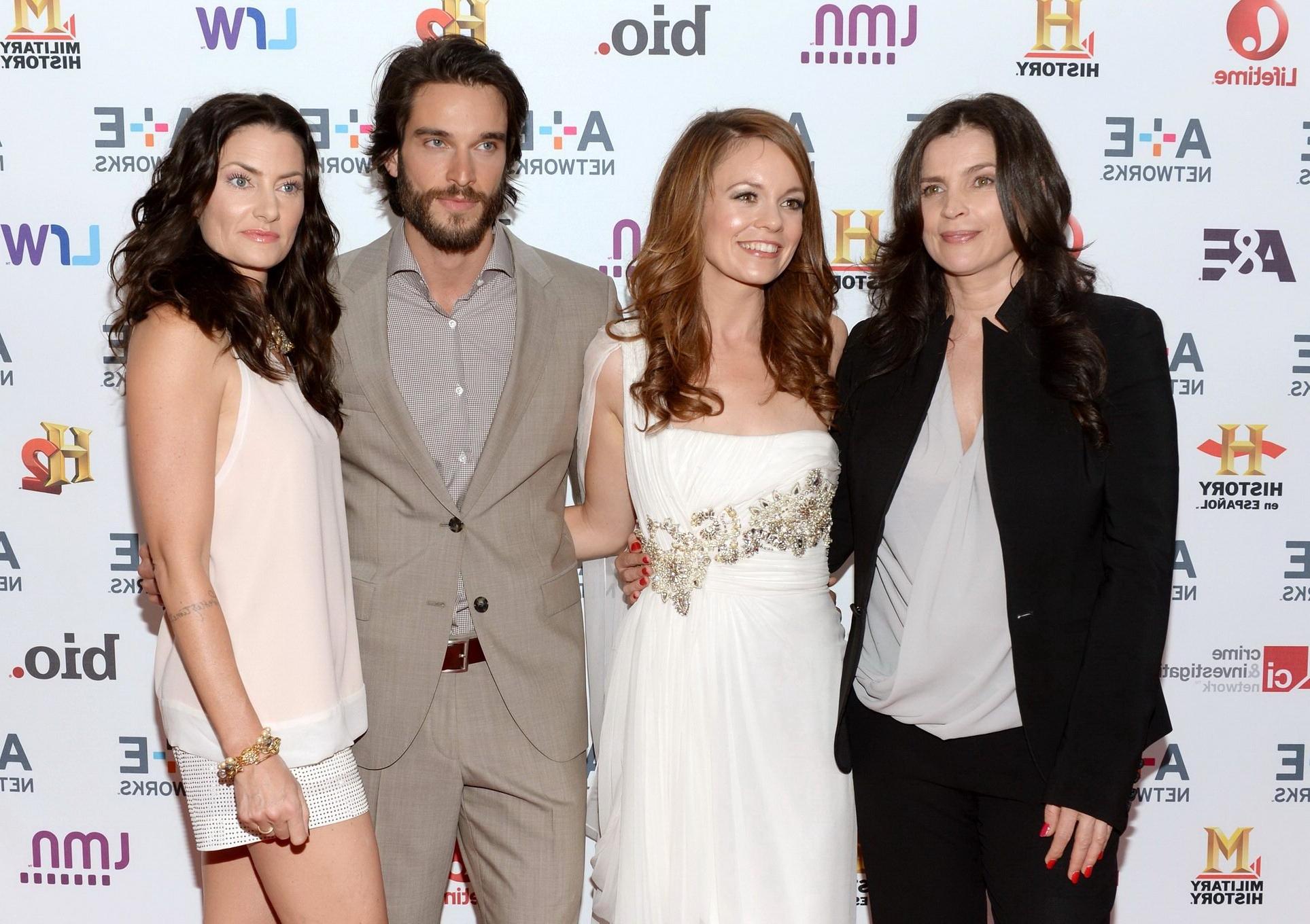 16P Madchen Amick leggy wearing shorts at the  A E Networks Upfront in NYC