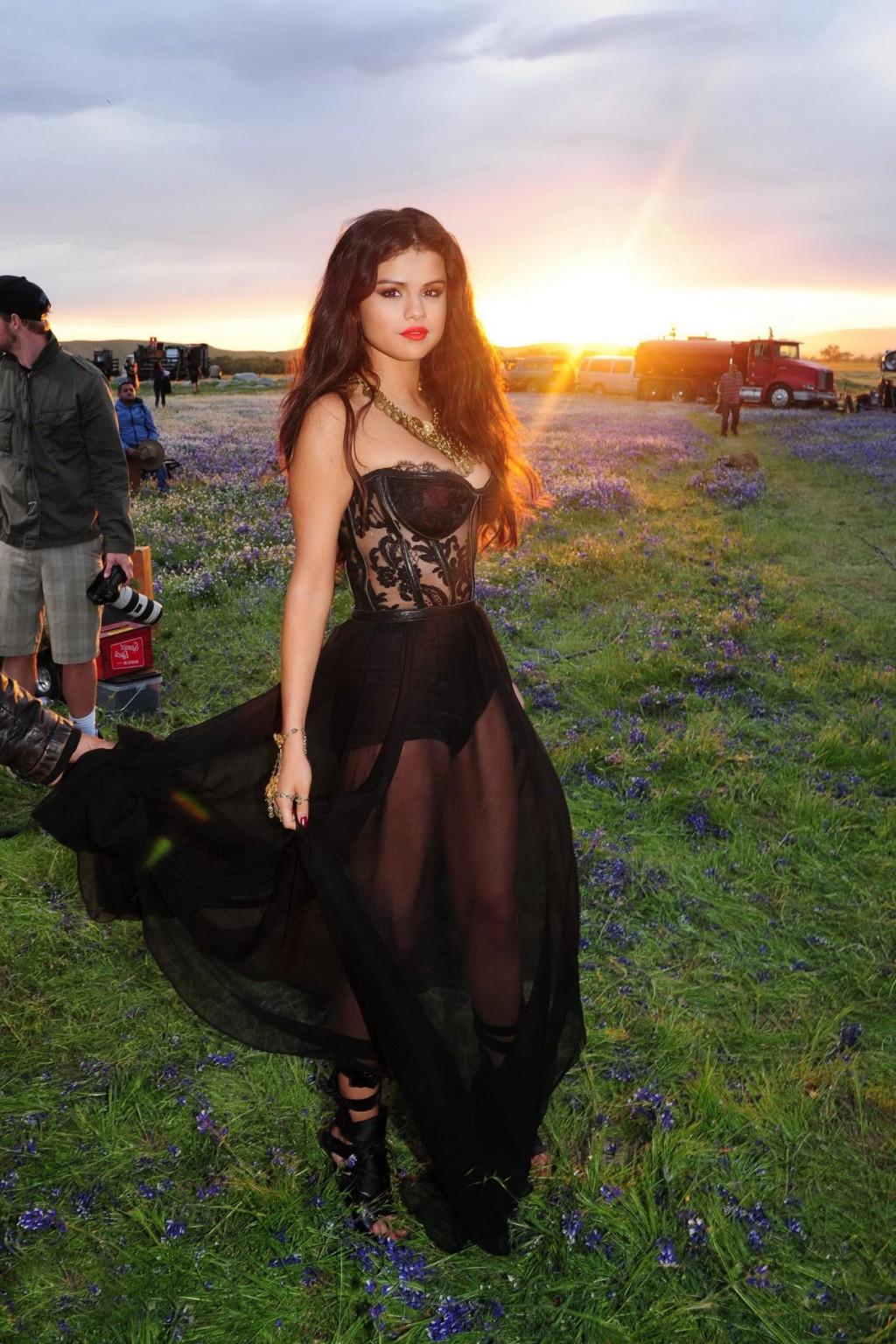 16P Selena Gomez see-through to underwear while filming new music video