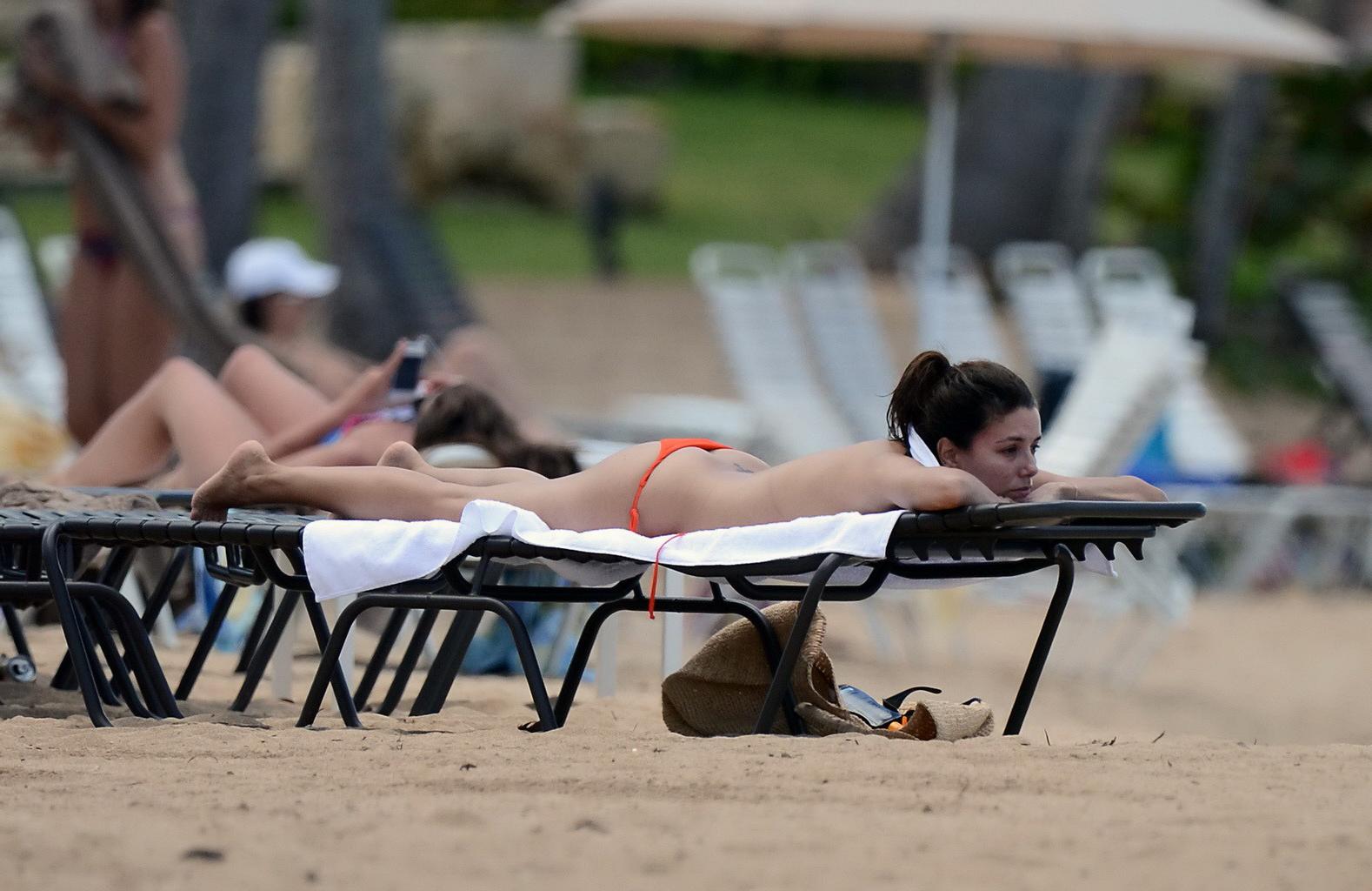 16P Eva Longoria showing off her curvy body in orange bikini at the beach in Puerto 