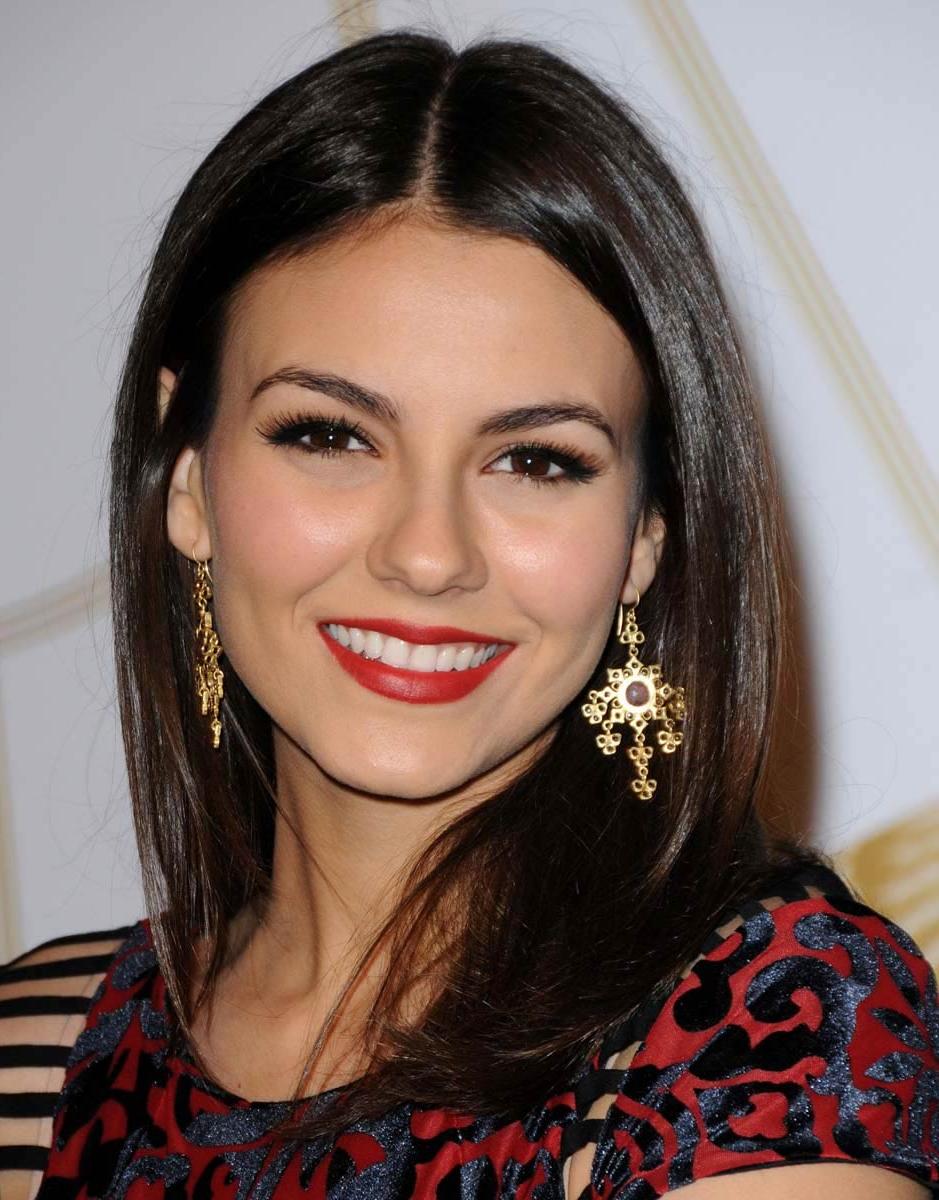 15P Victoria Justice