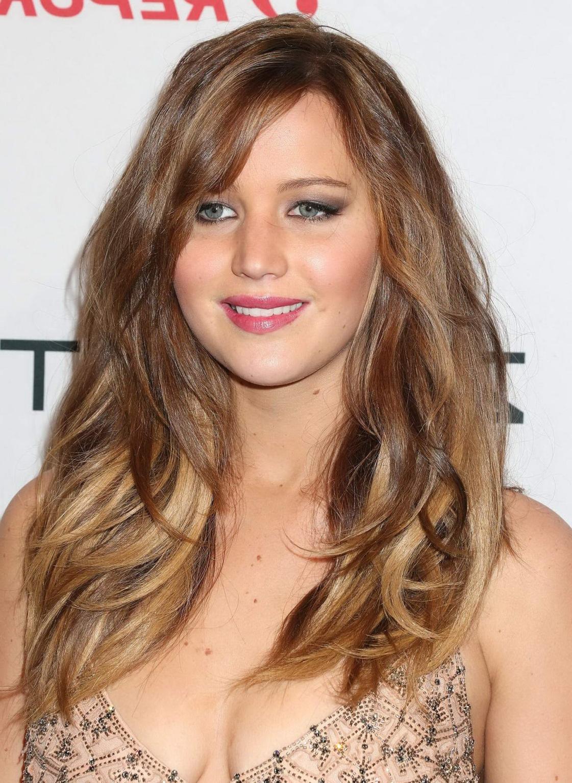 10P Jennifer Lawrence braless showing big cleavage in a flesh colored floral dress a