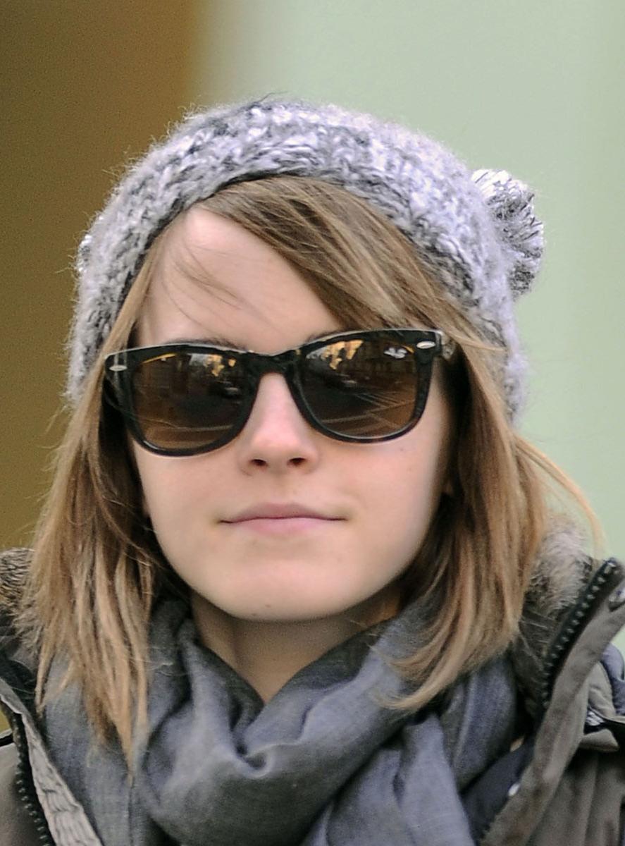 15P Emma Watson out in central park in new york