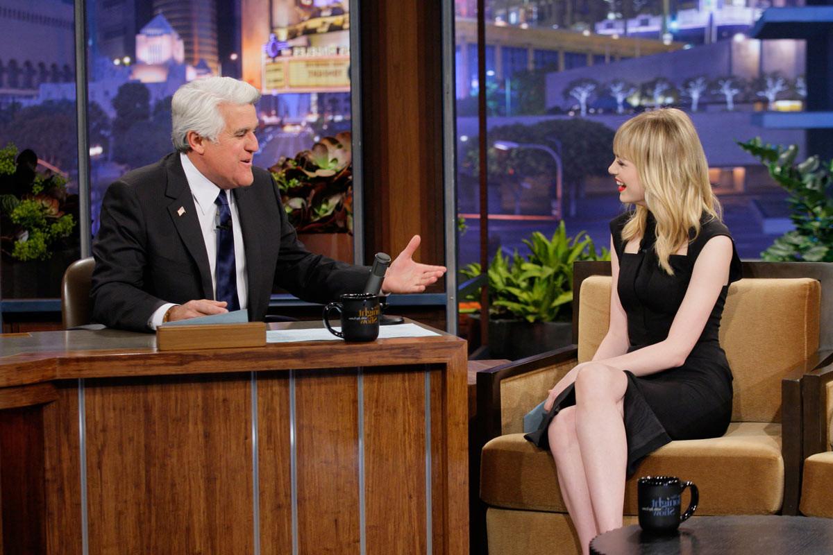 15P Emma Stone looking beautiful in black dress