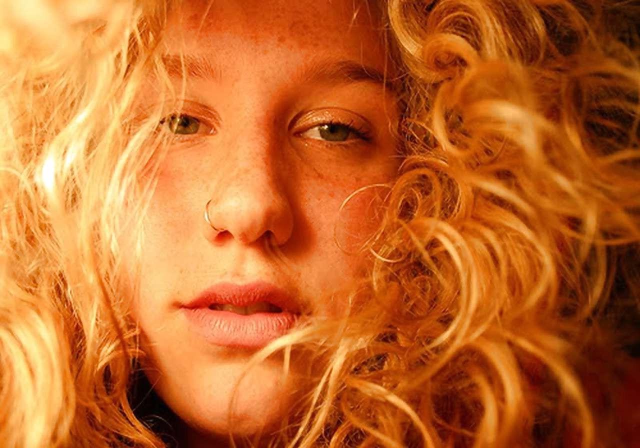 10P Kesha Sebert scking huge balls on her leaked photos