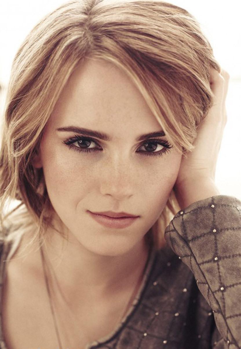 15P Emma Watson looking sexy and hot in magazine