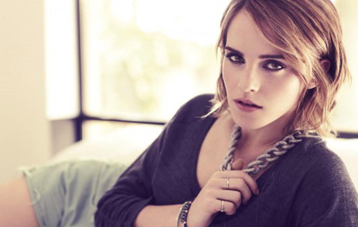 15P Emma Watson looking sexy and hot in magazine