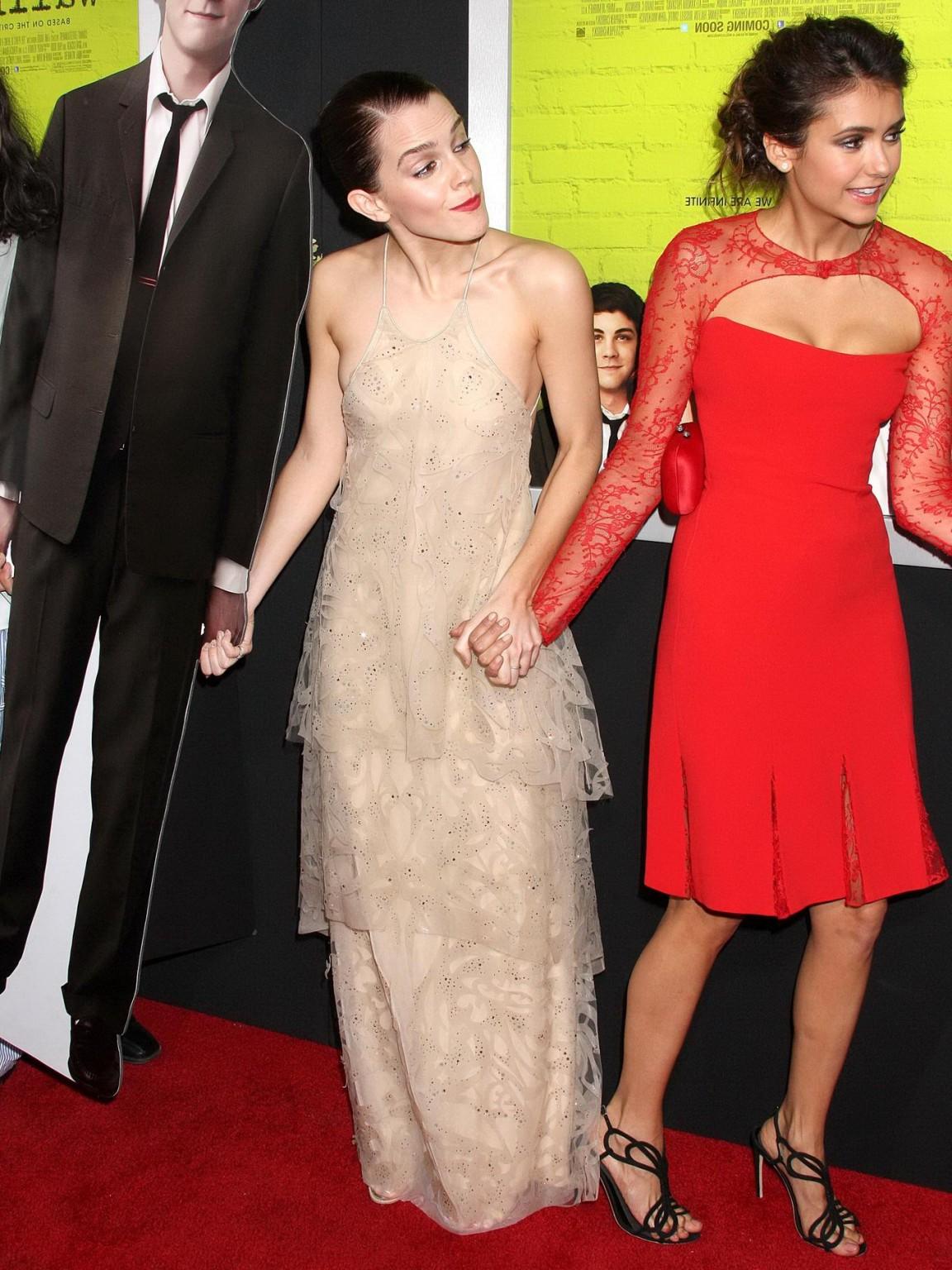 10P Emma Watson braless showing side boob  pasties at 'The Perks of Being a Wallflow