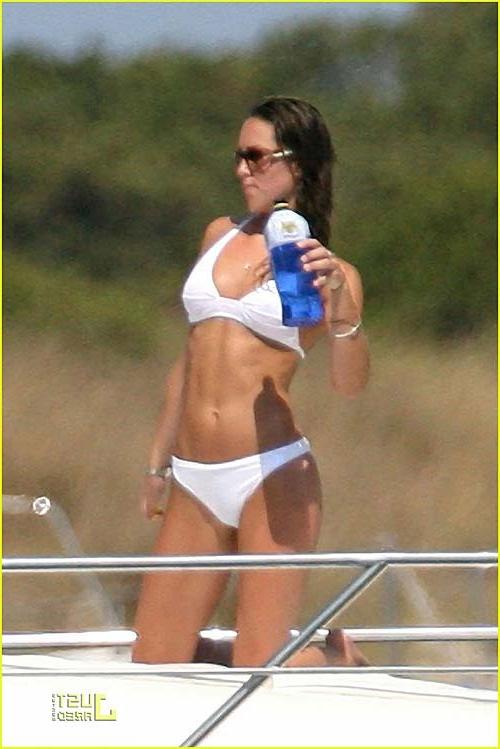 10P Kate Middleton sexy and hot topless paparazzi photos on vacation