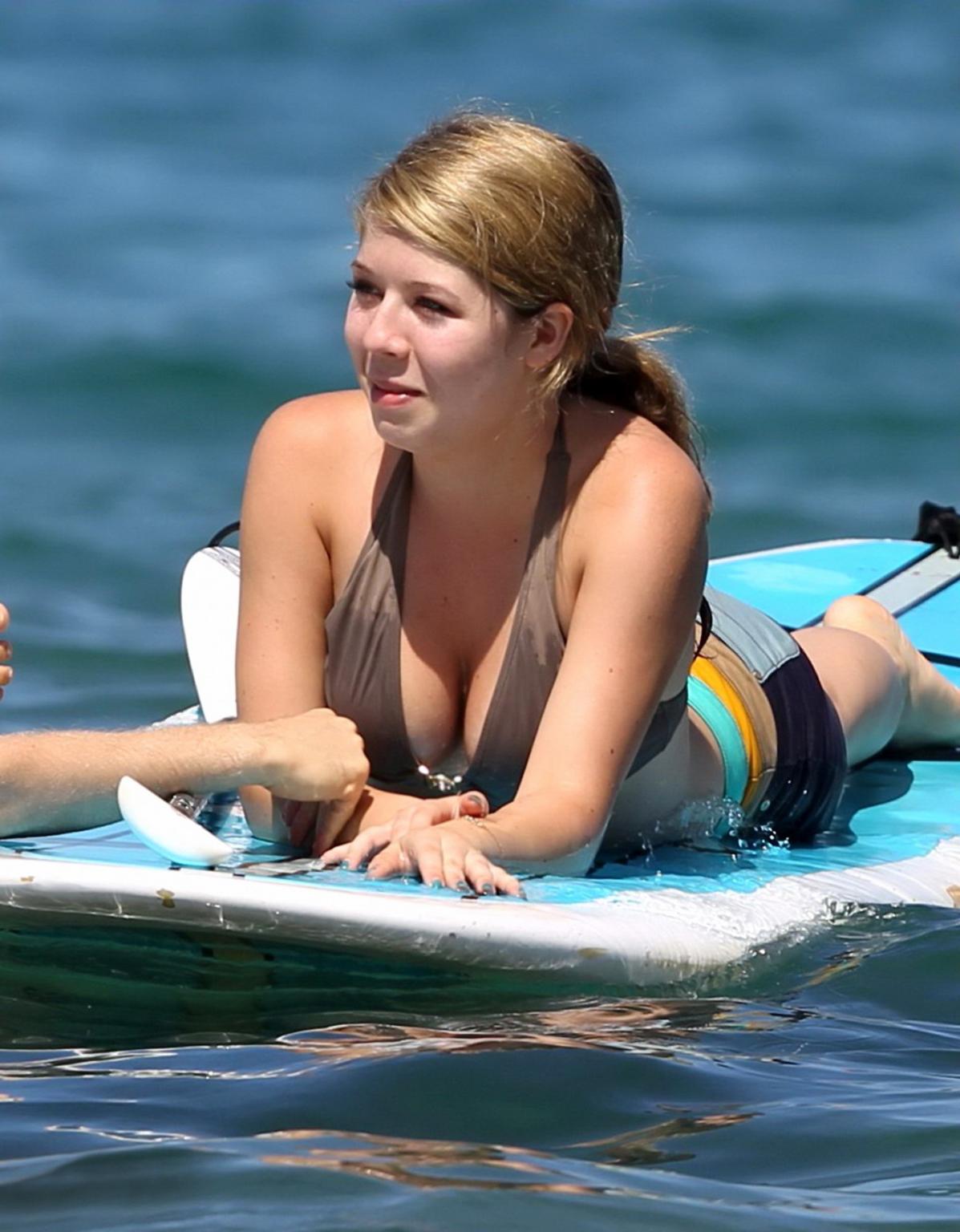 10P Jennette McCurdy busty wearing bikini top  shorts on a beach in Maui