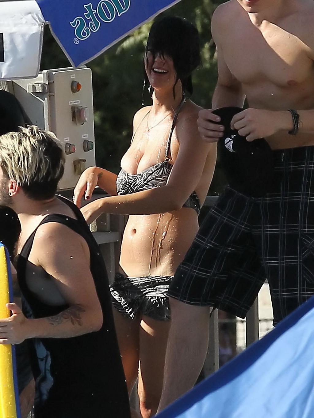 10P Katy Perry showing her bare ass caused by bikini bottom falling off at the water