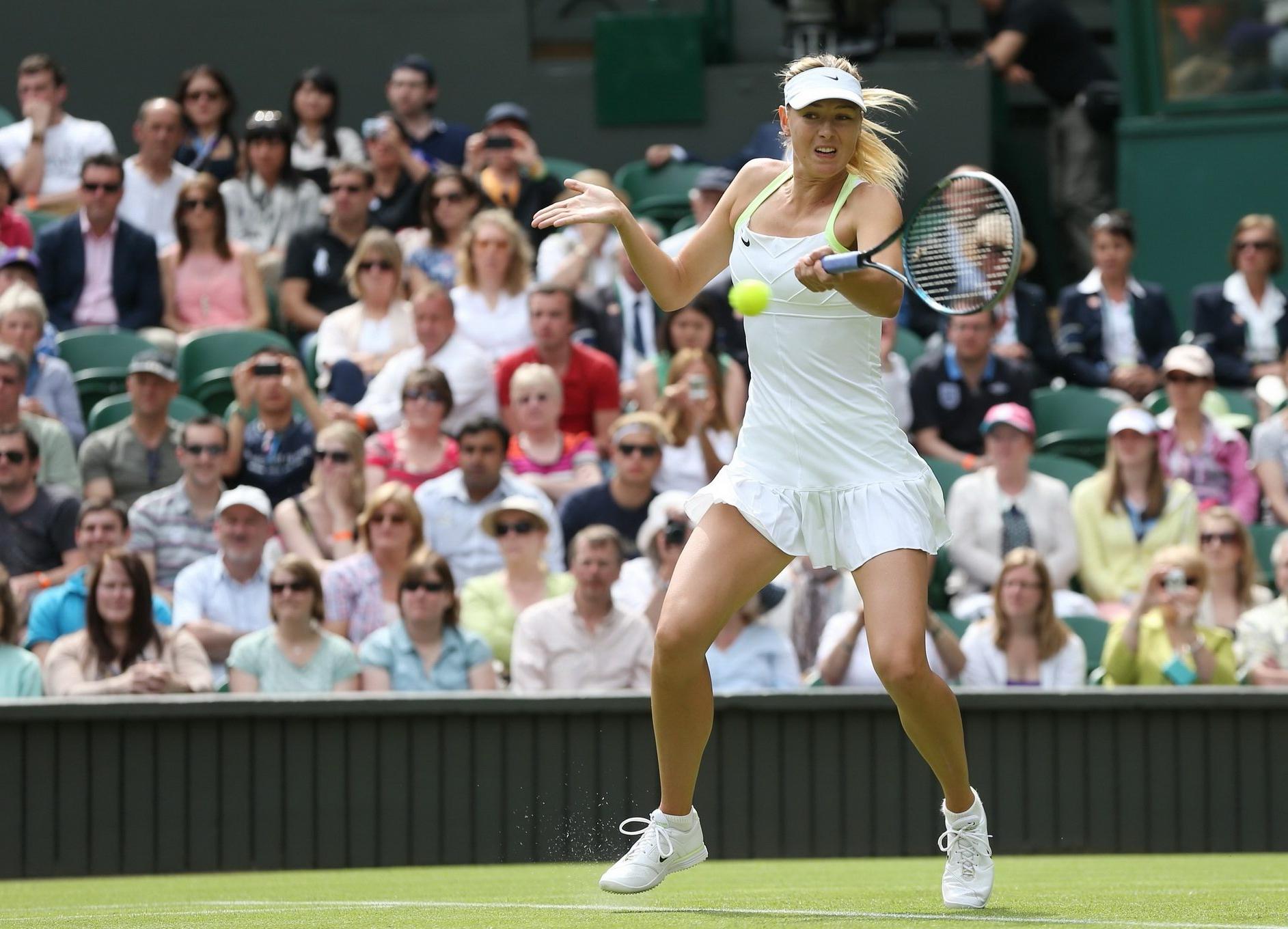 9P Maria Sharapova flashing her panties at the Wimbledon 2012 day one
