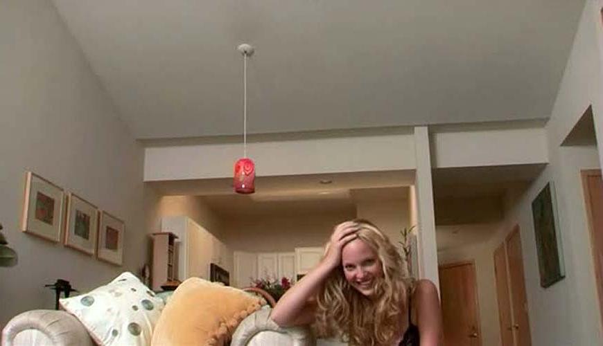 10P Katherine Heigl posing totally nude and bikini photos