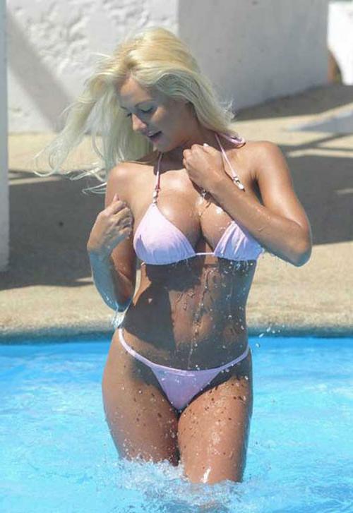 16P Luciana Salazar body shows her tits and ass