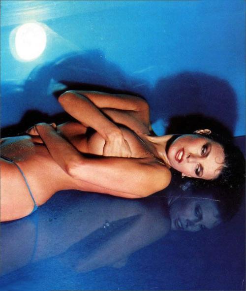 10P Raquel Welch his beautiful body and beautiful ass and tits