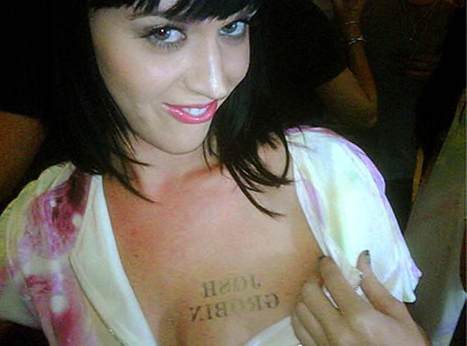 16P Katy Perry flashing her huge boobs in see thru blouse