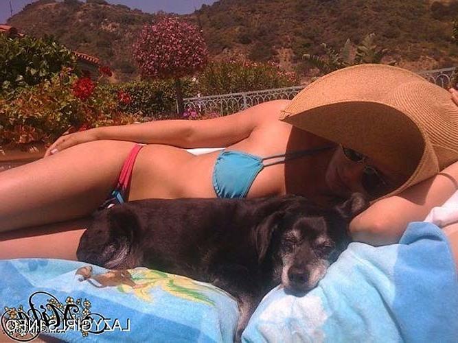 16P Mila Kunis exposing sexy body and hot ass in underwear for magazine