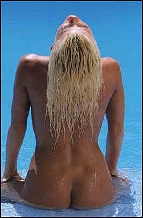 16P Stacy Carter exposing sexy nude body and huge boobs on private photos