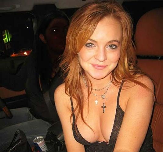 16P Lindsay Lohan sexy seethru and hard nipples paparazzi photos