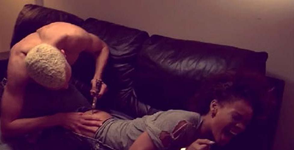 16P Rihanna exposing her sexy nude body and hot ass on private photos