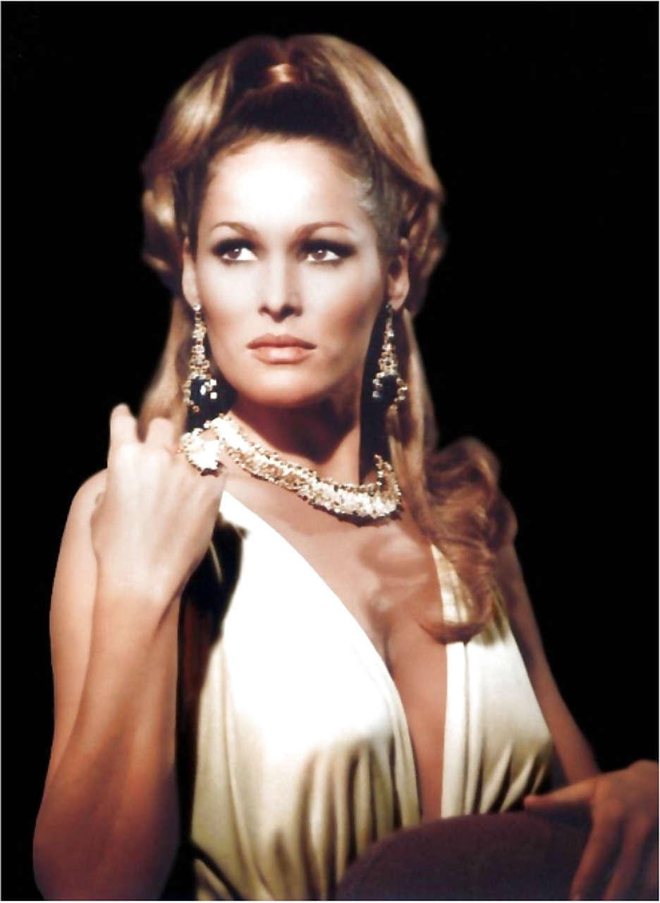 16P Ursula Andress showing her nice big tits in nude pictures