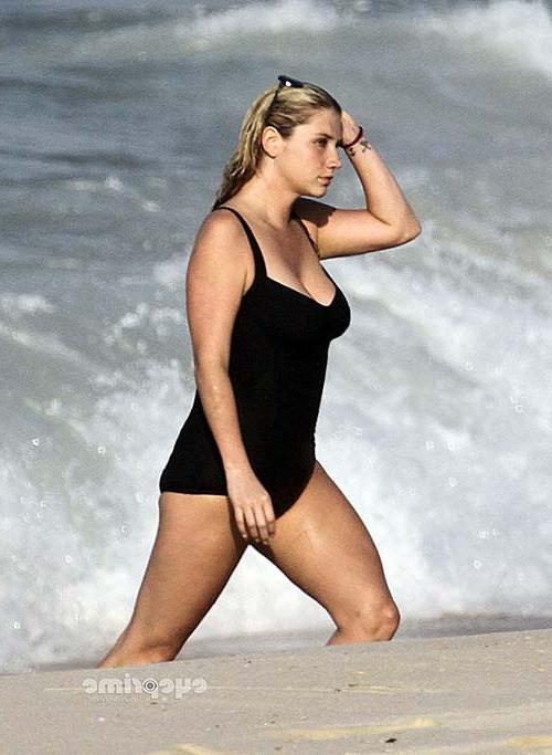 16P Kesha Sebert sexy and hot bikini and nipple slip paparazzi photos