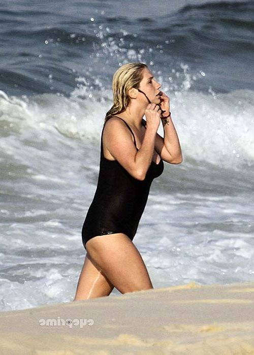 16P Kesha Sebert sexy and hot bikini and nipple slip paparazzi photos