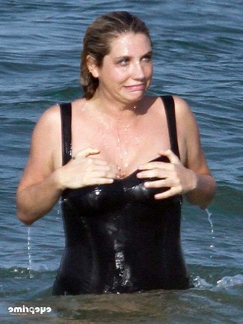 16P Kesha Sebert sexy and hot bikini and nipple slip paparazzi photos