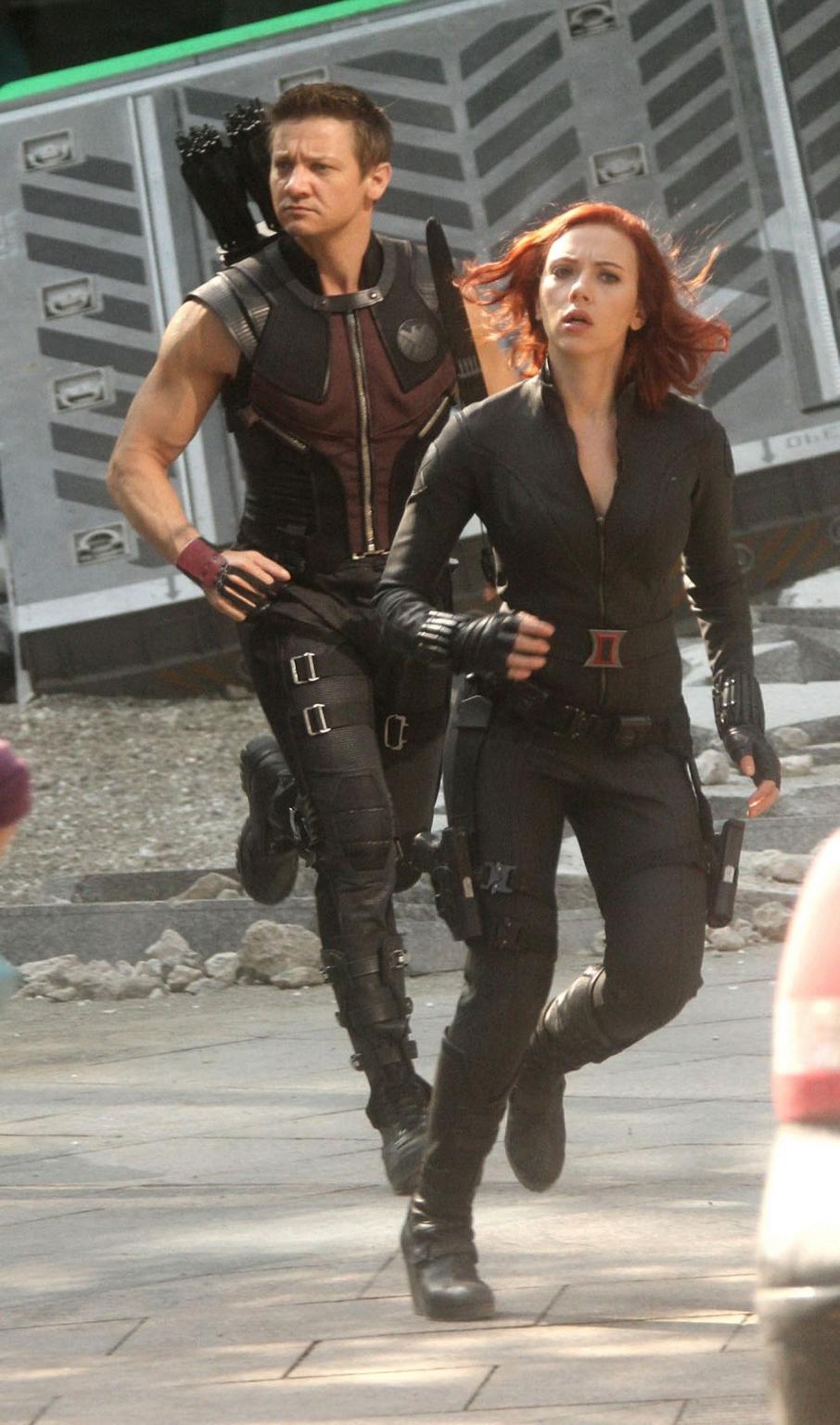 16P Scarlett Johansson leaked personal nude pics made by the cell phone