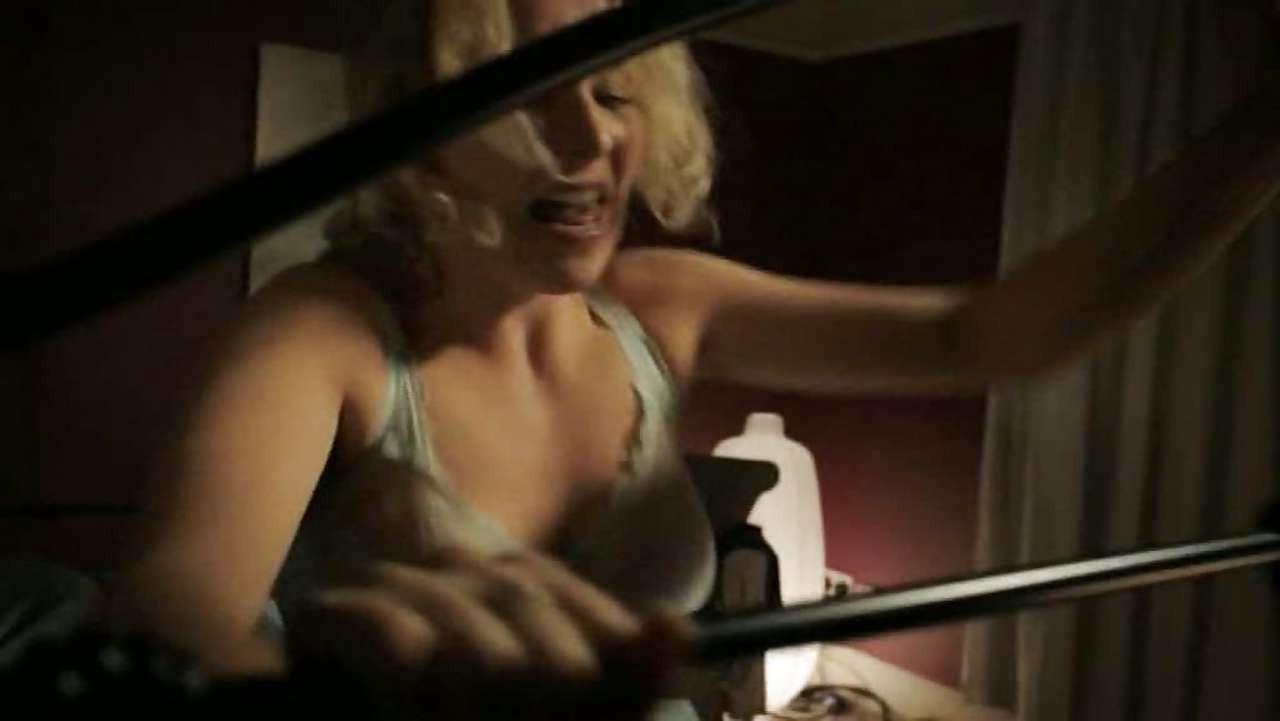 16P Amy Beth Hayes showing her nice tits and fucking with some guy in bed