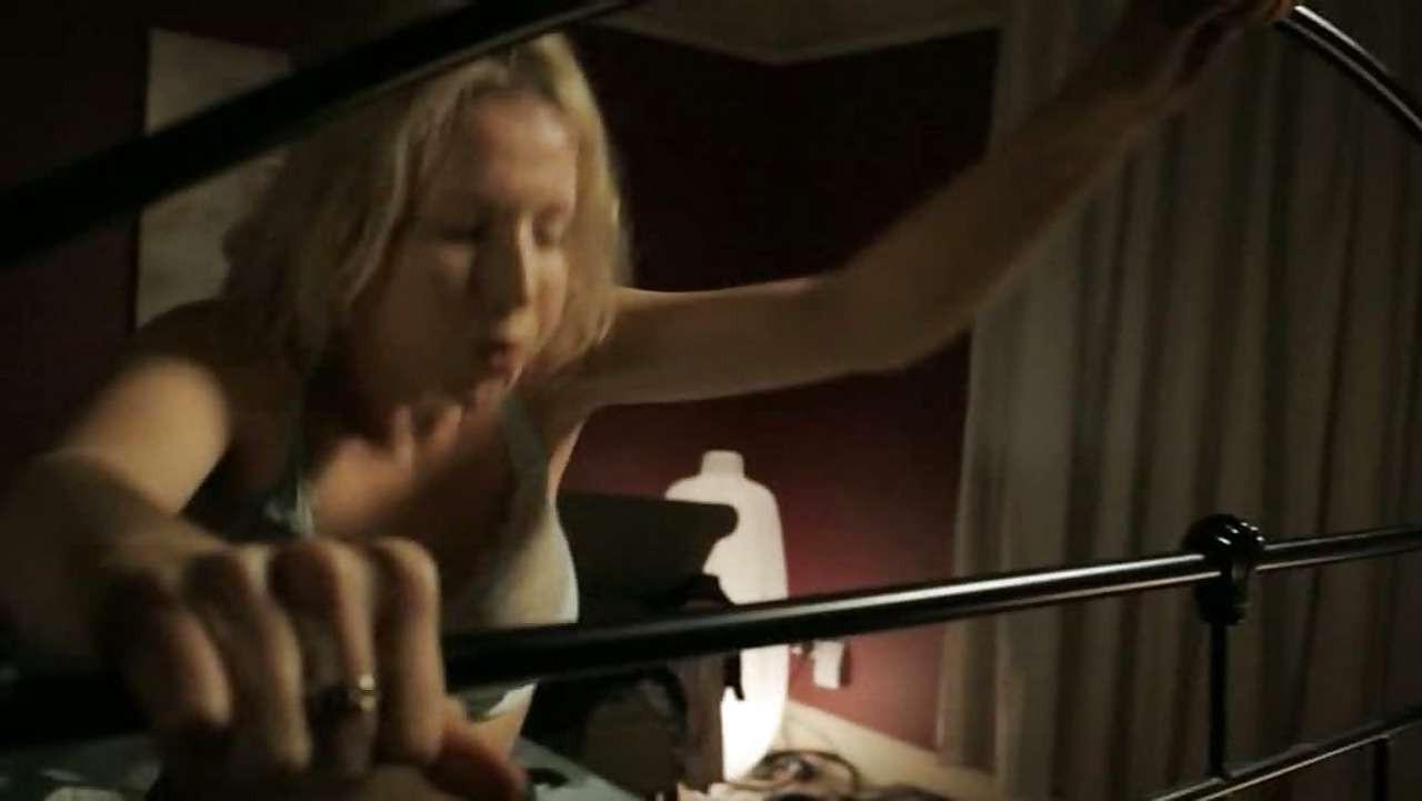 16P Amy Beth Hayes showing her nice tits and fucking with some guy in bed