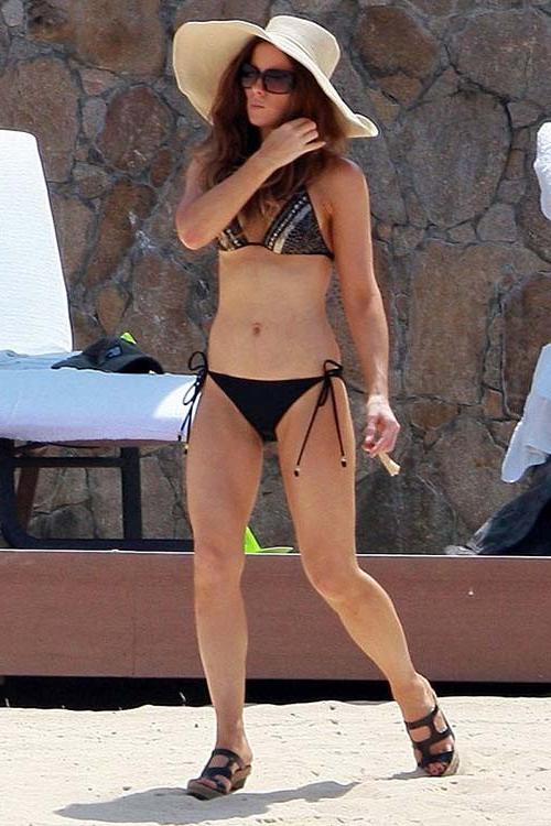 16P Kate Beckinsale get fucking very hard and exposing nice tits