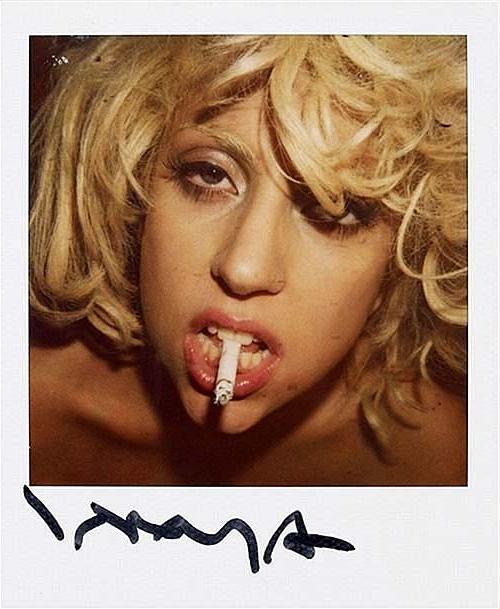 16P Lady Gaga posing nude and showing big boobs and nice pussy