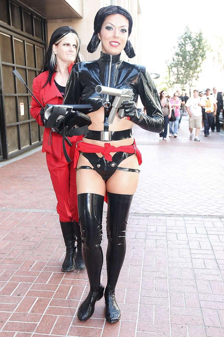 16P Adrianne Curry sunbathing topless and posing in fuckme boots