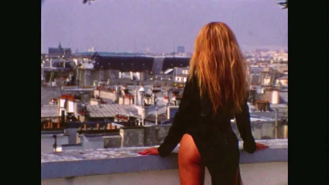 16P Beyonce Knowles exposing her fucking sexy body and nice tits in underwear