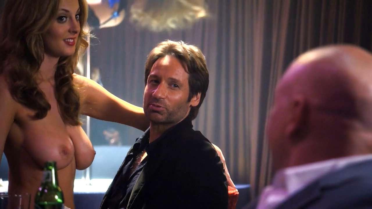 16P Eva Amurri showing her nice big tits and great ass in panties in nude movie caps