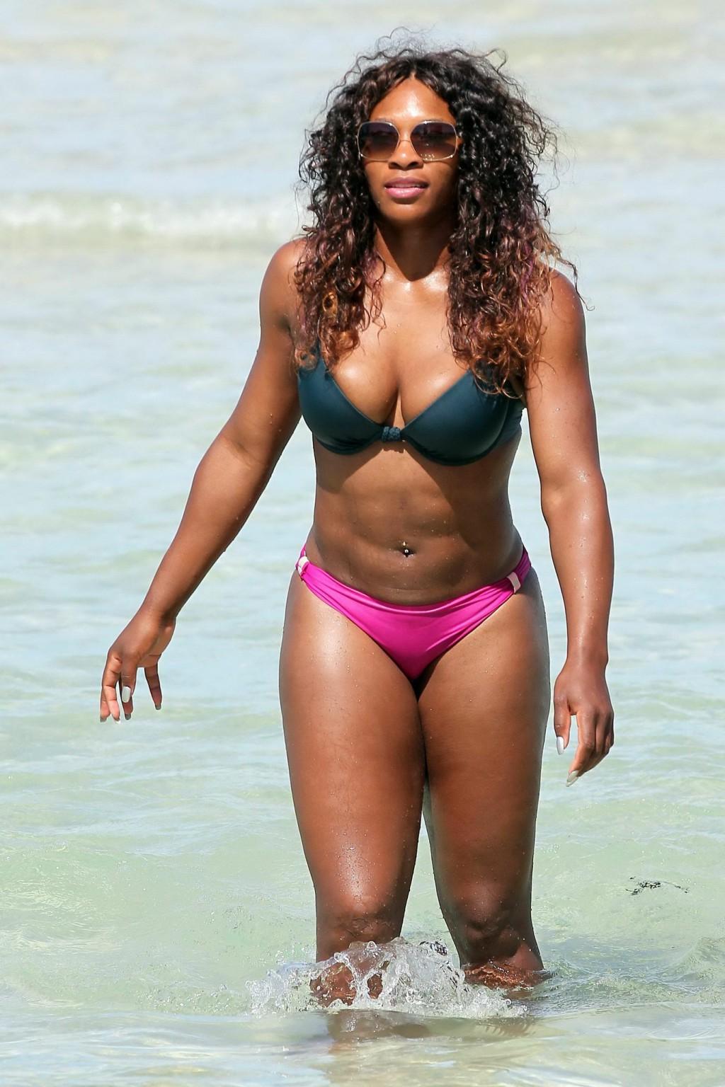 16P Serena Williams busty wearing bikini at the South Beach