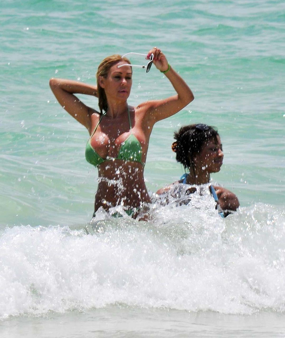 16P Shauna Sand exposing sexy body and fucking huge boobs in bikini