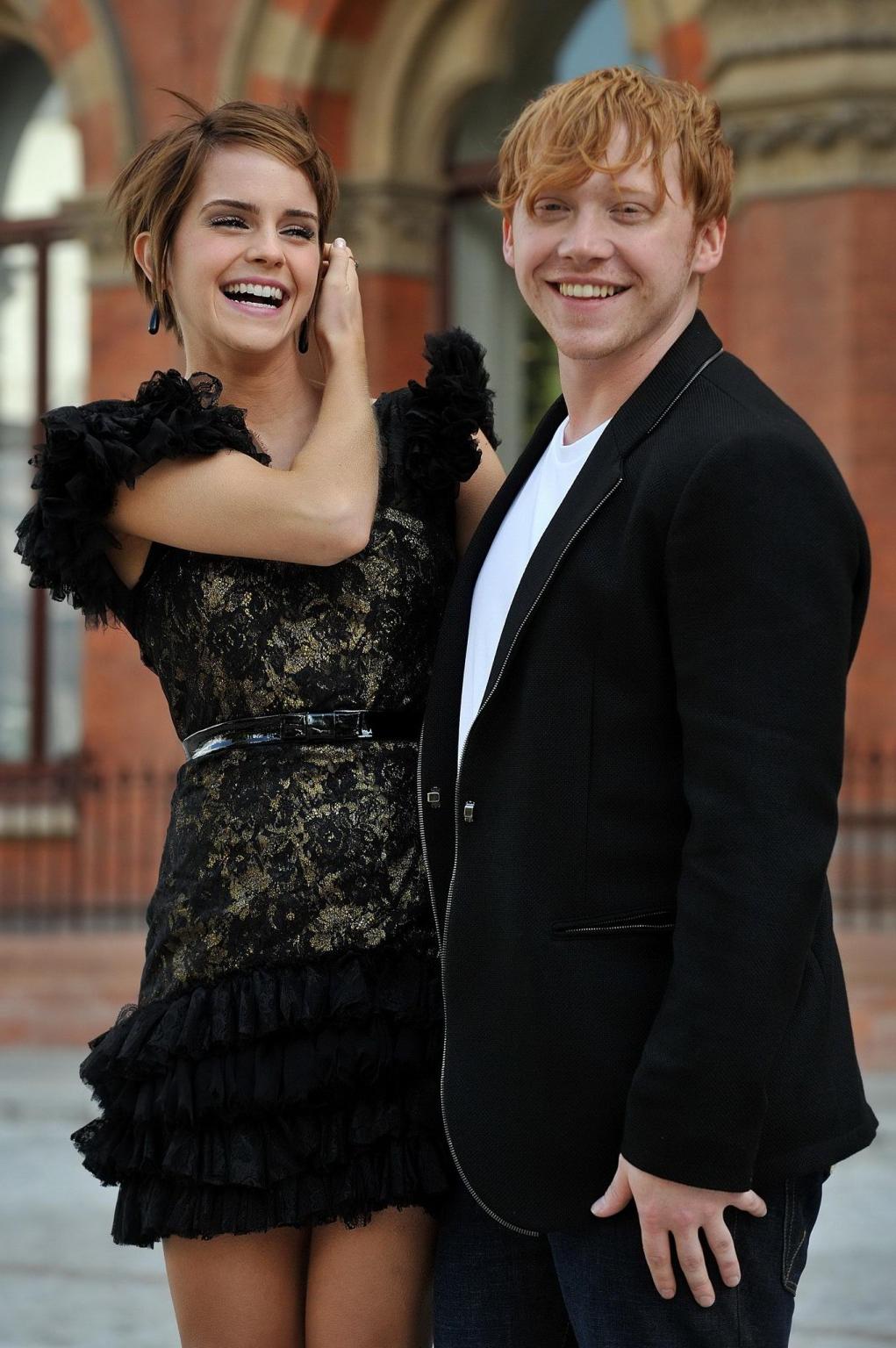 16P Emma Watson stunning at the press conference of Harry Potter and the Deathly Hal