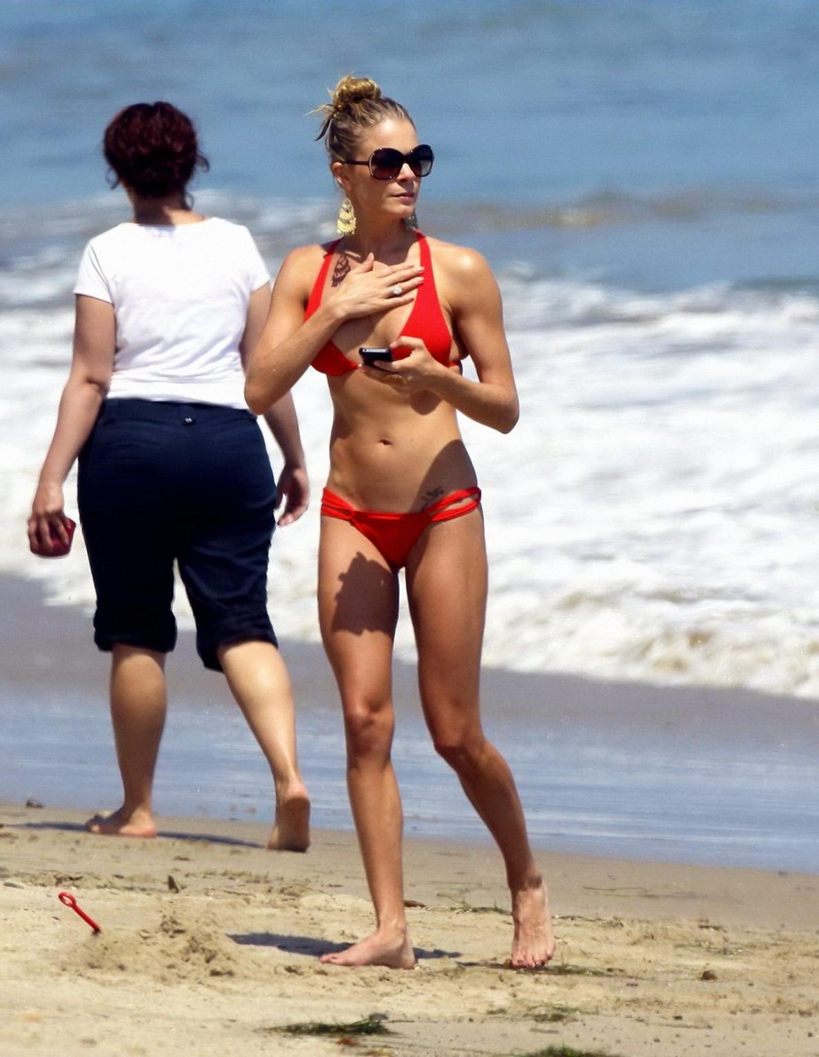 16P LeAnn Rimes wearing skimpy red bikini on Malibu Beach