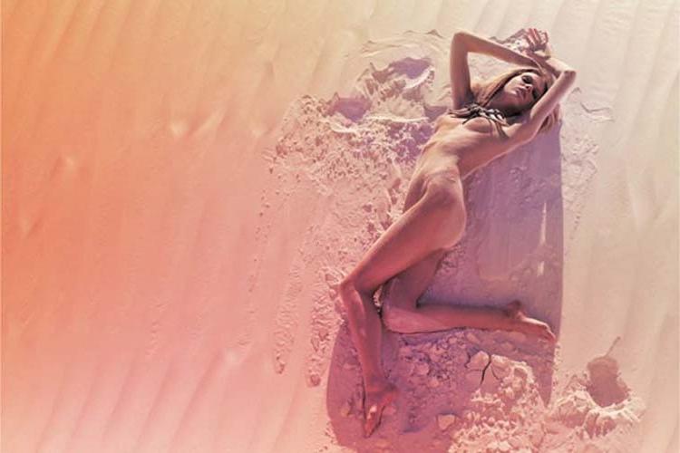 10P Erin Heatherton showing their super sexy ravishing body,tits and ass