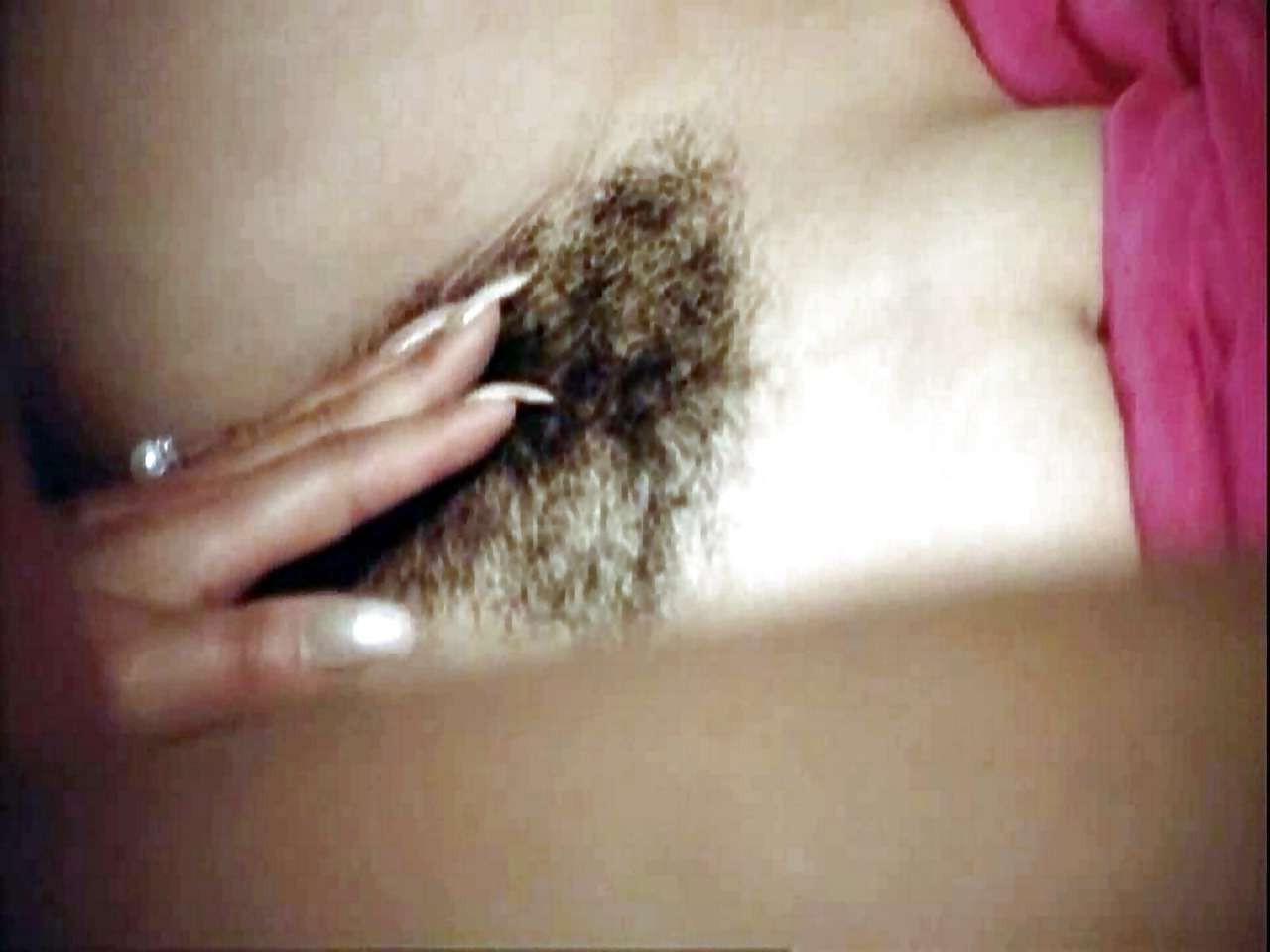 16P Lina Romay giving blowjob and showing her pussy and licking photos