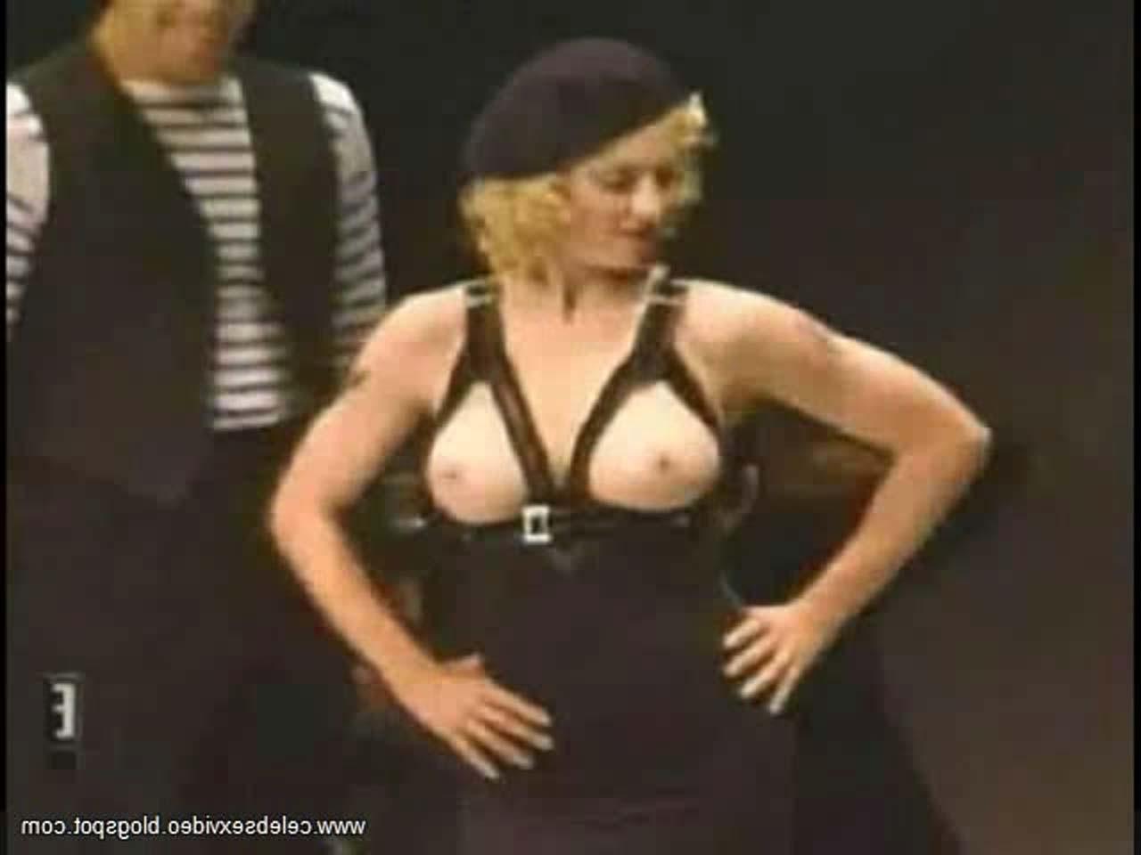 16P Madonna get fucking very hard and exposing her huge boobs