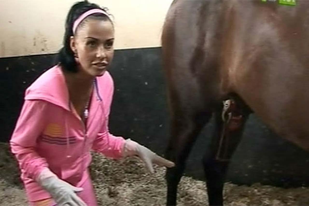 16P Katie Price get fucking very hard and sucking a dick to old man