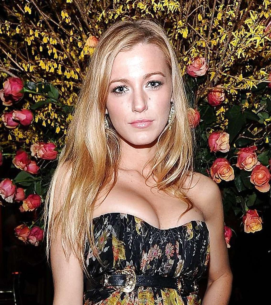 16P Blake Lively showing her tits and pussy in leaked photos and leggy in mini skirt