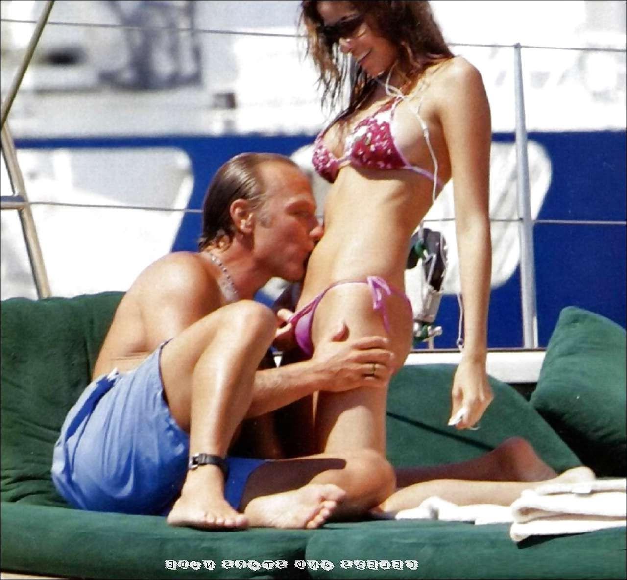 16P Aida Yespica showing transparent panties upskirt paparazzi pictures and her big 